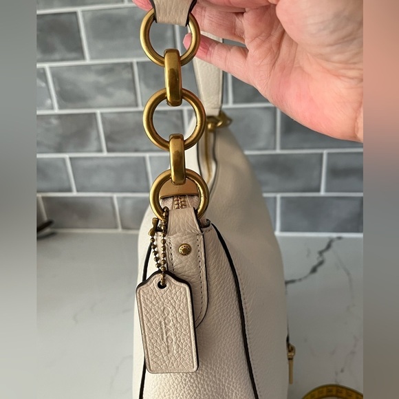 Coach Elle Hobo Shoulder Crossbody Handbag Hobo Pebbled Leather Off White - Picture 11 of 16